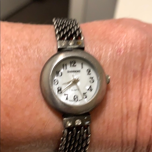 Ladies watch - Picture 3 of 7